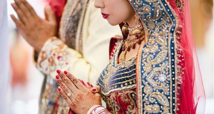 1,226 Likes, 15 Comments - Joban Sandhu💄 (@kohleyesbyjo) on Instagram: “Anand  Karaj look for go… | Indian bridal outfits, Indian bridal dress, Indian  bride outfits